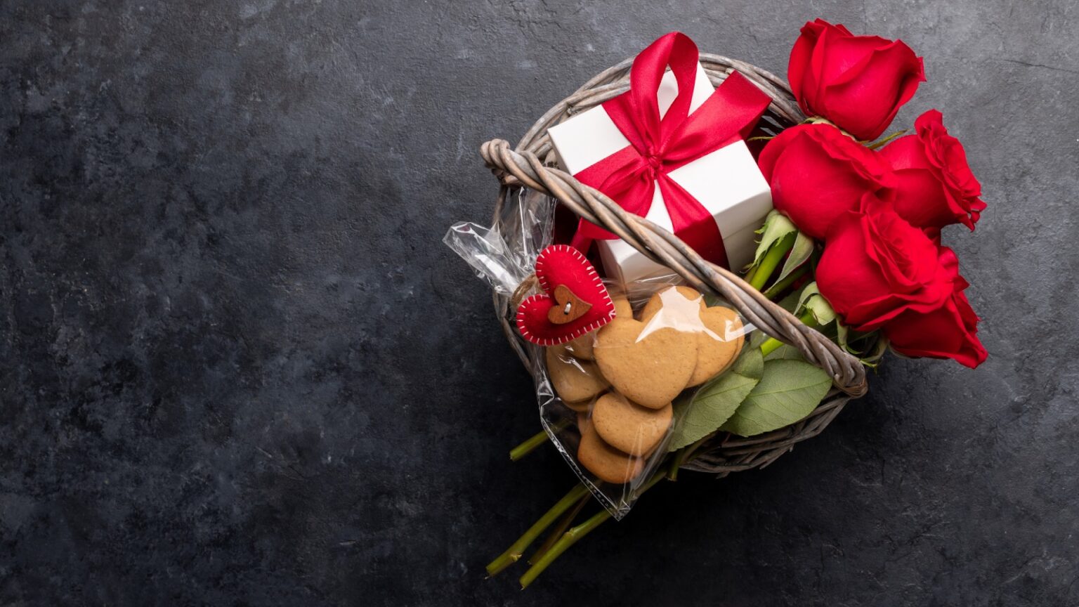 The Art of Gifting: Why Gift Baskets Never Go Out of Style Art of Gifting