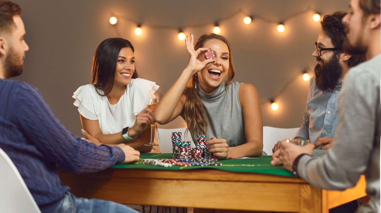 How to Host an Applebee’s-Style Casino Night